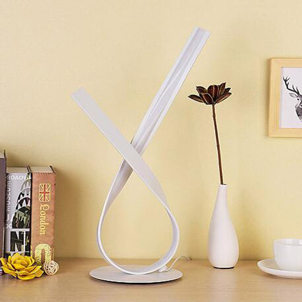 Smart Remote-Controlled Lamp